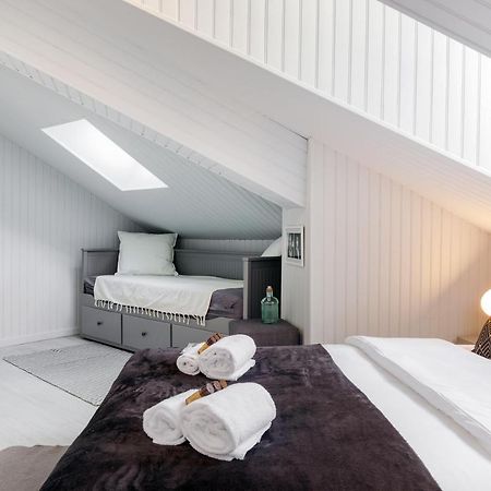 Ritual Yourhosthelper Cannes Kültér fotó